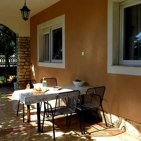 Apartamento Roza - The Garden Biograd Na Moru
